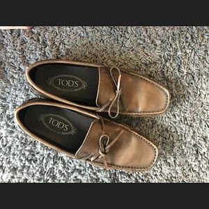 Tod’s Gommino Leather Loafers 6 US 38.5 EU 5 UK